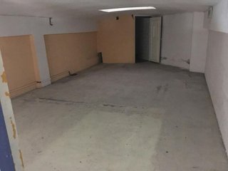 Local comercial en venta en Azpilagaña en Pamplona
