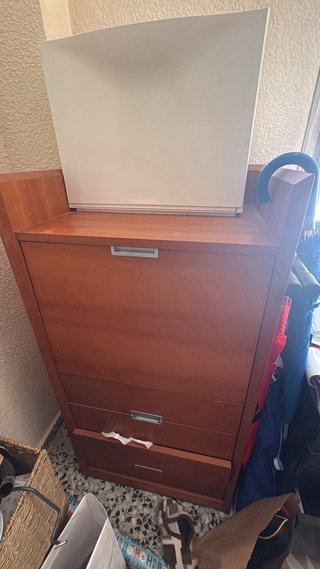 REGALO MUEBLES VARIOS POR MUDANZA