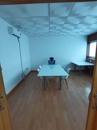 Nave industrial en alquiler en La Estación en Badajoz