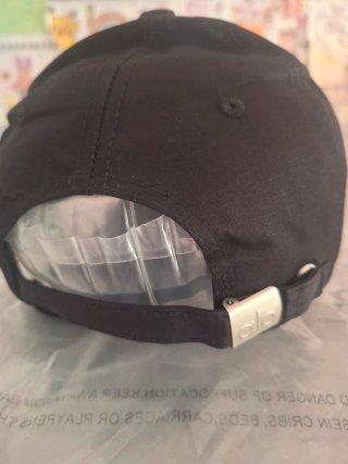 Gorra Alo Yoga Negra Nueva