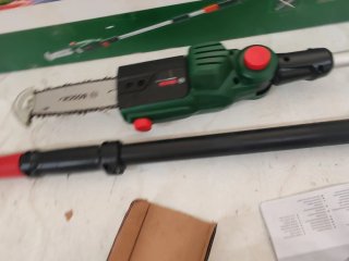Bosch Sierra Telescópica UniversalChainPole 18V