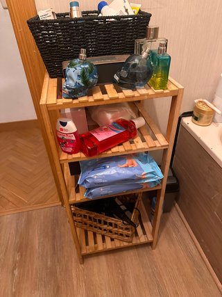 Estantería de madera estilo mimbre baño