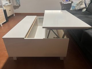 Mesa de centro elevable blanca