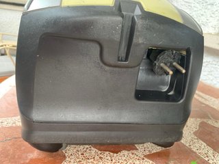 Aspirador Miele S4210 1800W completo, de carrito