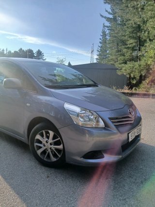 Toyota Verso 2009