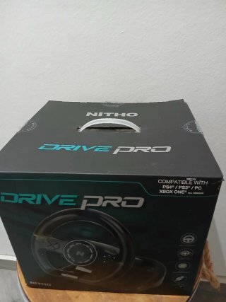 Volante Nitho Drive Pro con pedali e cambio