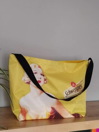 Bolsa retro vintage Schweppes