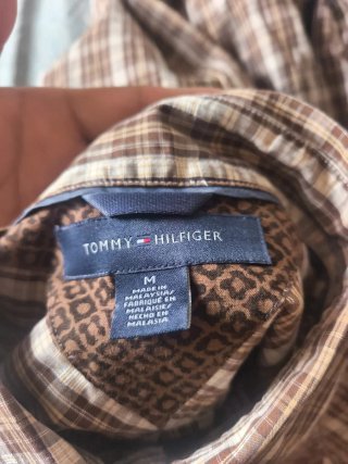 Camisa Tommy Hilfiger cuadros marrón y blanco