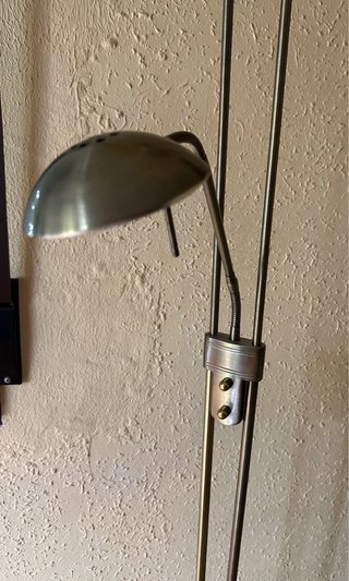 Lámpara de pie moderna metal