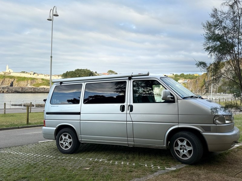 Volkswagen T4 Multivan Generation 2.5 TDI 102 CV – - foto 1