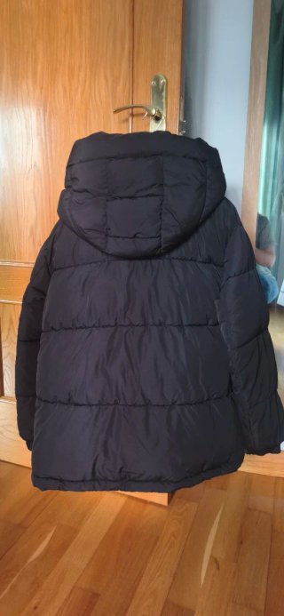Abrigo Michael Kors Negro Talla XL.