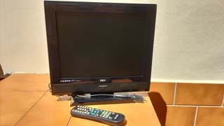 TV OKI pequeña