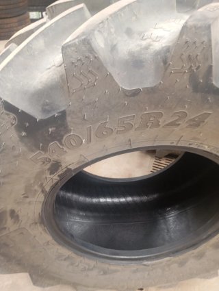Rueda Tractor BKT 540/65R24 Radial