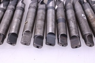 28 Brocas morse MT3 de 23,50 a 32mm