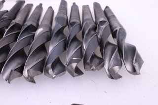 28 Brocas morse MT3 de 23,50 a 32mm