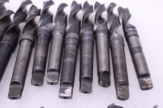 28 Brocas morse MT3 de 23,50 a 32mm
