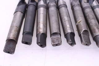 28 Brocas morse MT3 de 23,50 a 32mm