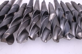 28 Brocas morse MT3 de 23,50 a 32mm