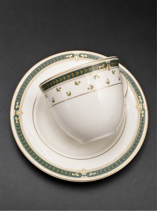 Servizio Caffè 27 Pezzi New Bone China