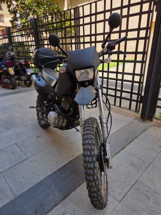 Yamaha XT 600 Negra
