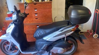 Particular vende motocicleta Keeway Logik 125 2014