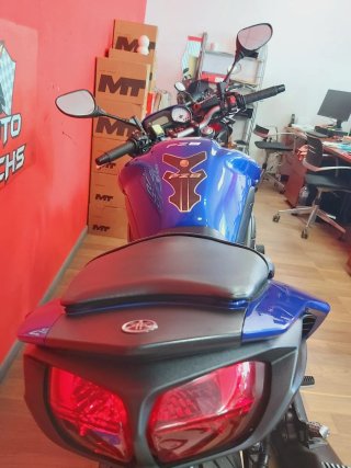 Yamaha YZ 8 Azul/Dorado Naked