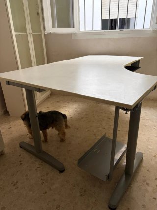 Mesa de estudio/trabajo blanca y gris