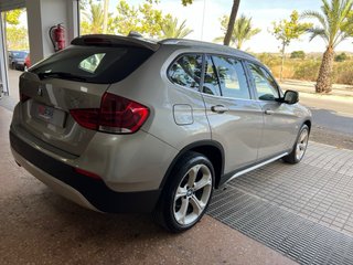 BMW X1 2011