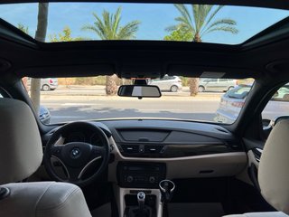 BMW X1 2011