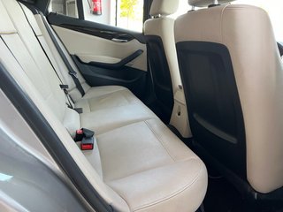 BMW X1 2011