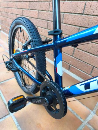 Bicicleta montaña Trek MT60 R20