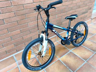 Bicicleta montaña Trek MT60 R20