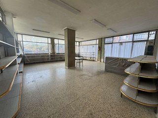 Local comercial en venta en Legazpi
