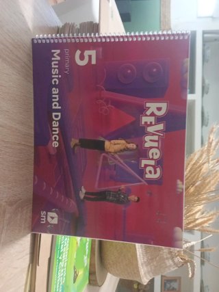 Revuela Music and Dance, 5 Primary