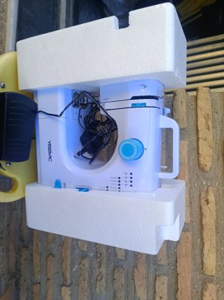 Máquina de coser YISSVIC 16 puntadas