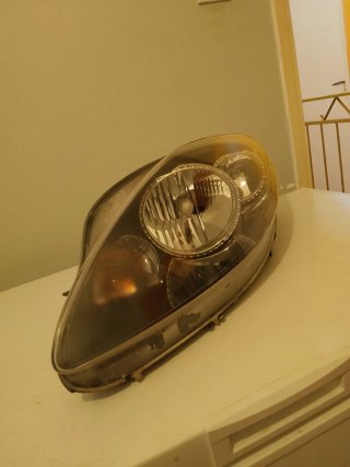 Faro Izquierdo Seat León