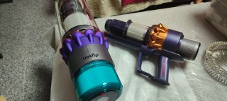 Dyson Gen5detect Cuerpo Dorado + Cubo Nuevo