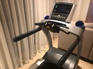Cinta de Correr Life Fitness T5