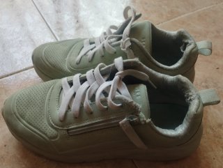 Bambas Skechers niña o mujer verdes