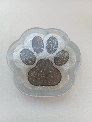 Posacenere a forma di zampa glitterato