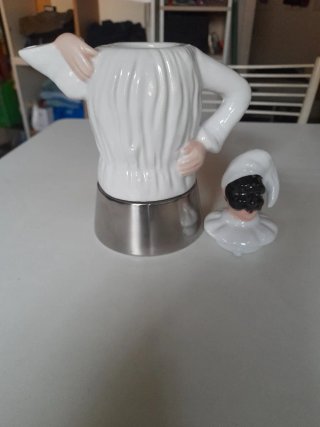 Moka Pulcinella in ceramica e acciaio
