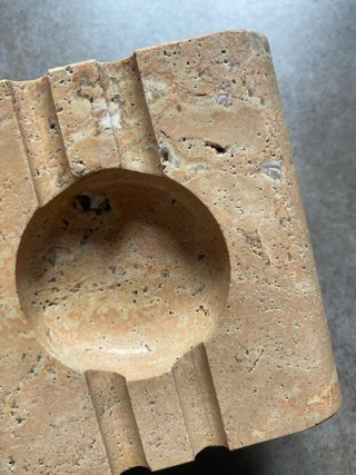 Cenicero de diseño de mármol