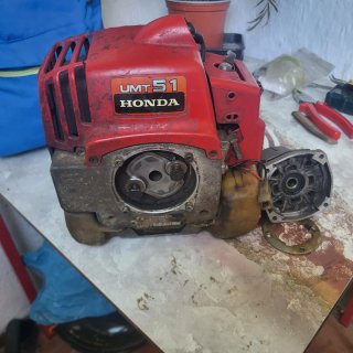 Desbrozadora motor  Honda UMT 51