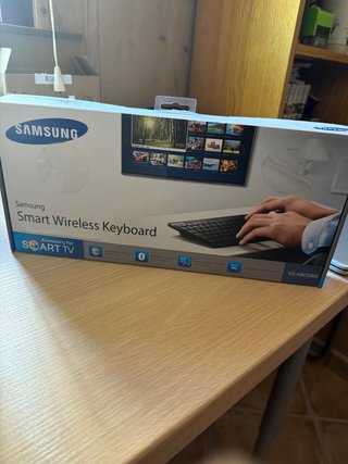 Samsung Smart Wireless Keyboard VG-KB02000
