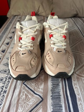 Nike M2K Tekno Talla 40 Beige/Rojo