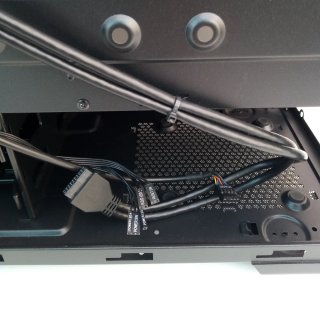 Case Cooler Master E500 con ODD
