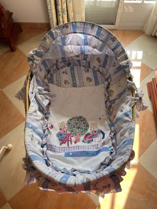Capazo para bebé con soporte