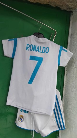 Conjunto Real Madrid Camiseta y Pantalón