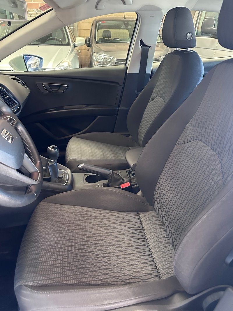 SEAT León 2.0 TDI CR S&S Style 2013, foto 12