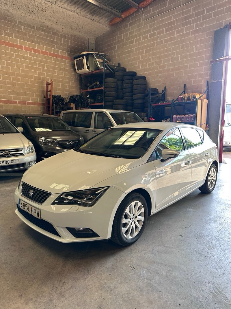 SEAT León 2.0 TDI CR S&S Style 2013, foto 3